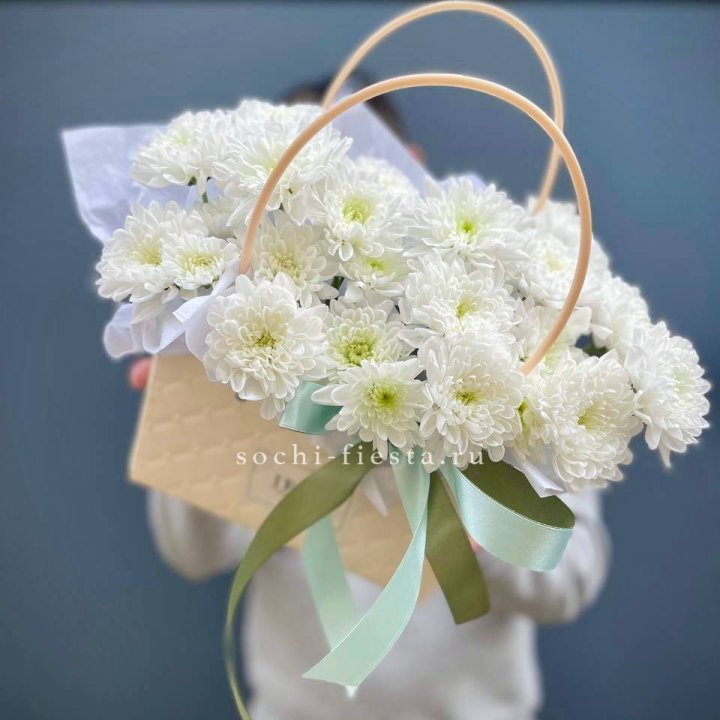 Сумочка с хризантемами в Севастополи