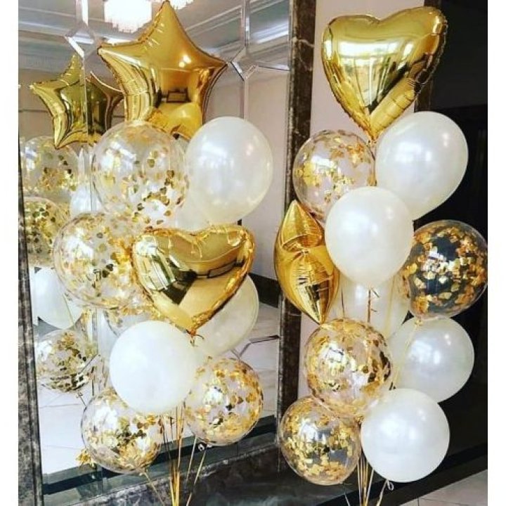 Фонтан шаров "Привет, это я" в Севастополи