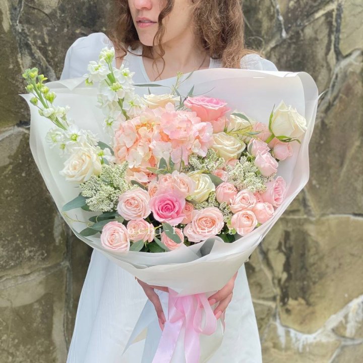 Дизайнерский букет №26 в Севастополи