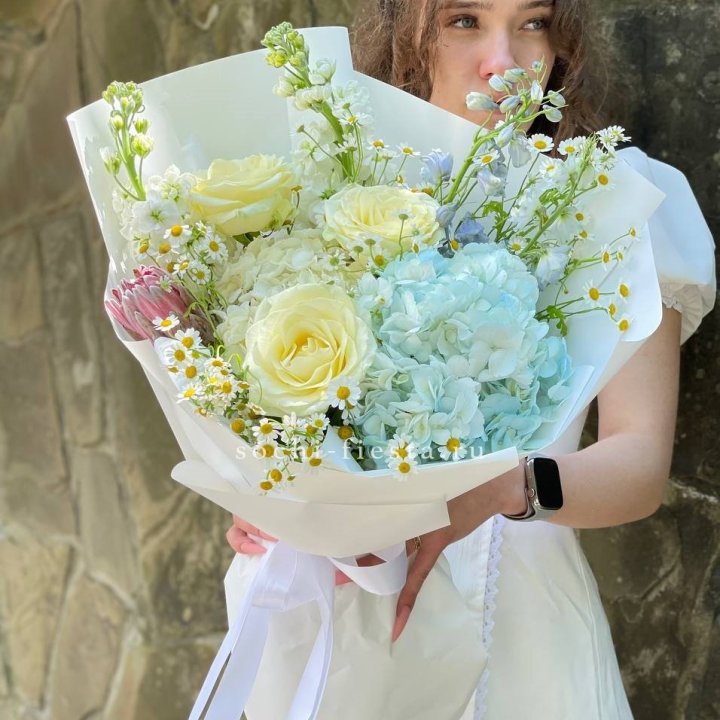 Дизайнерский букет №27 в Севастополи