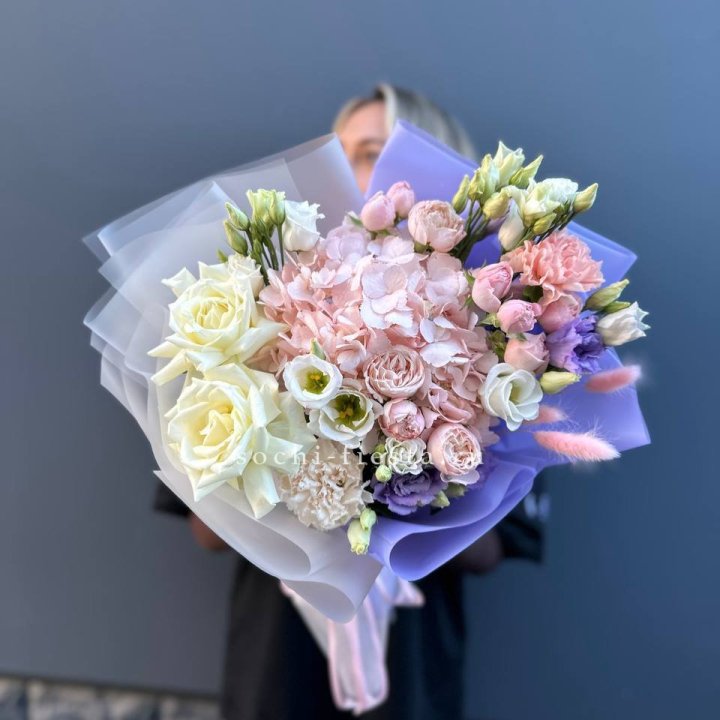 Букет "Виолет дрим" в Севастополи