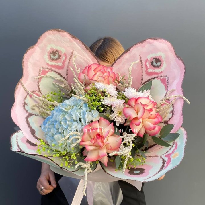 Дизайнерский букет бабочка №5 в Севастополи