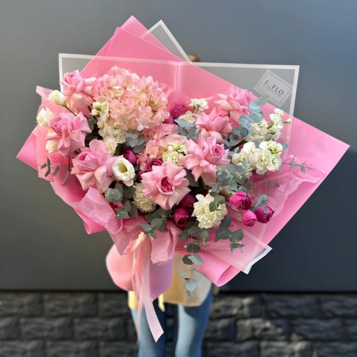 Дизайнерский букет №25 в Севастополи