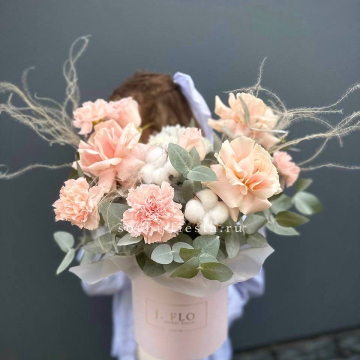 Цветочный бокс "Лесия" в Севастополи