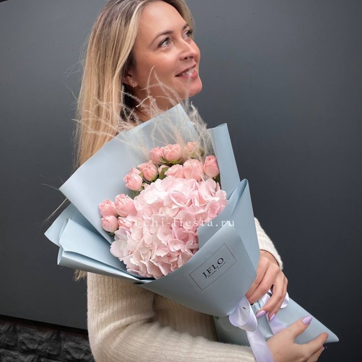 Гортензия  "Жасмин" в Севастополи