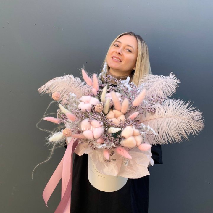 Авторский бокс с сухоцветами в Севастополи