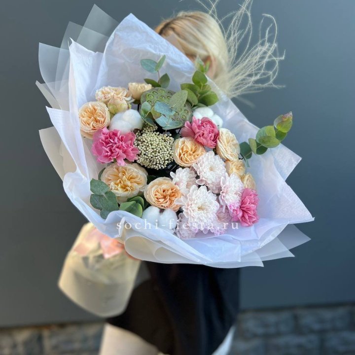  Букет  "Лотос" в Севастополи