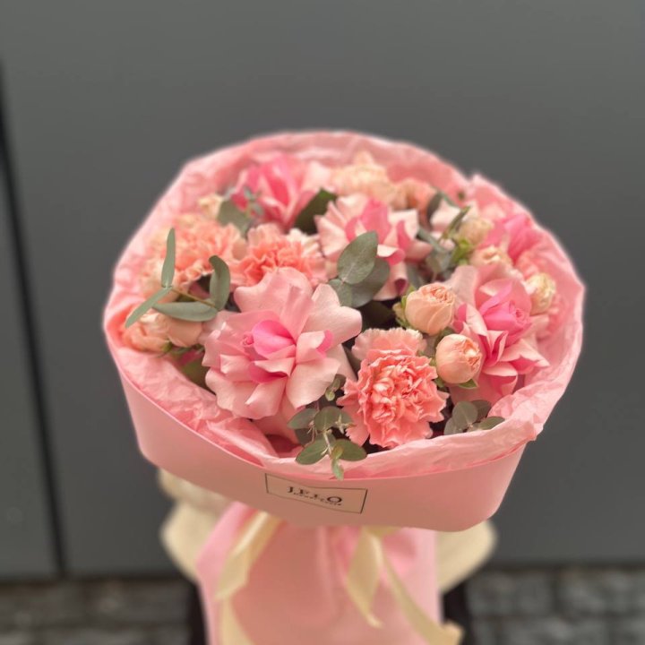  Сборный букет "Нелли" в Севастополи