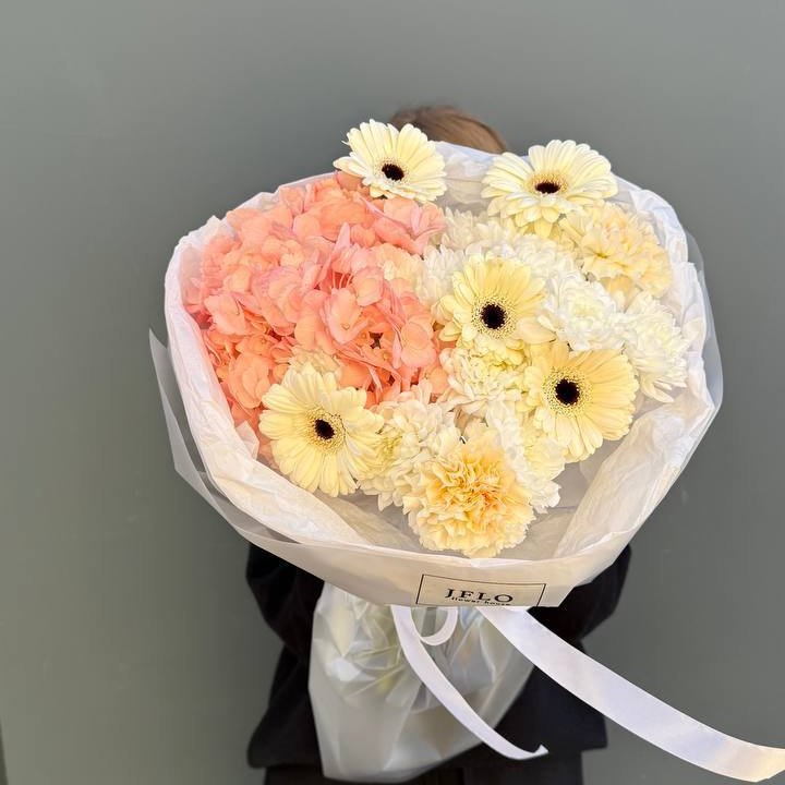 Букет "Томное молчание" в Севастополи