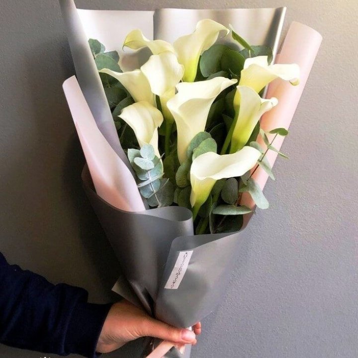 Каллы с эвкалиптом в Севастополи