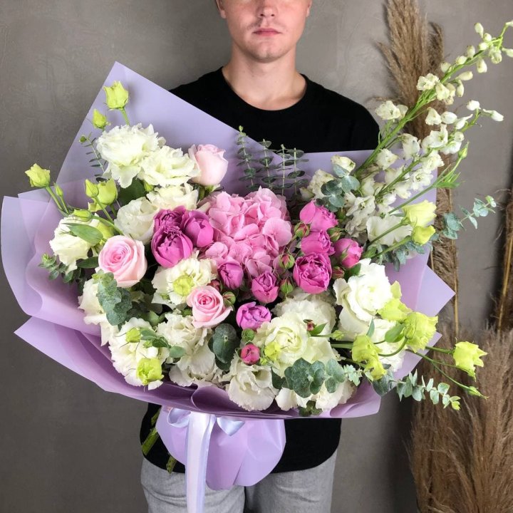 Дизайнерский букет "Венера" в Севастополи