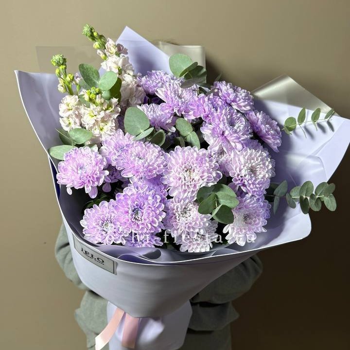 Дуо хризантема и маттиола в Севастополи