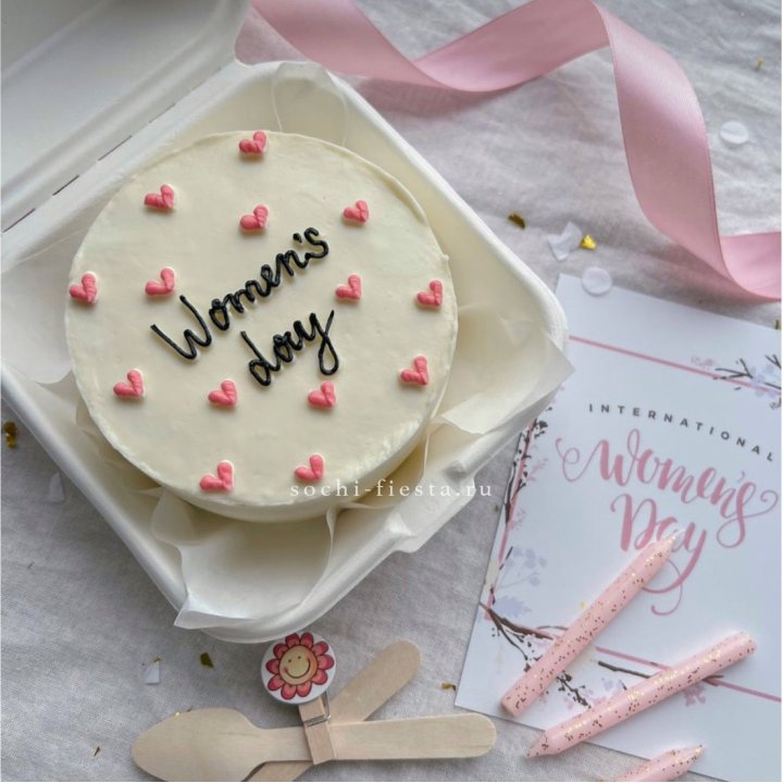 Бенто-торт "Дорогим женщинам"  в Севастополи