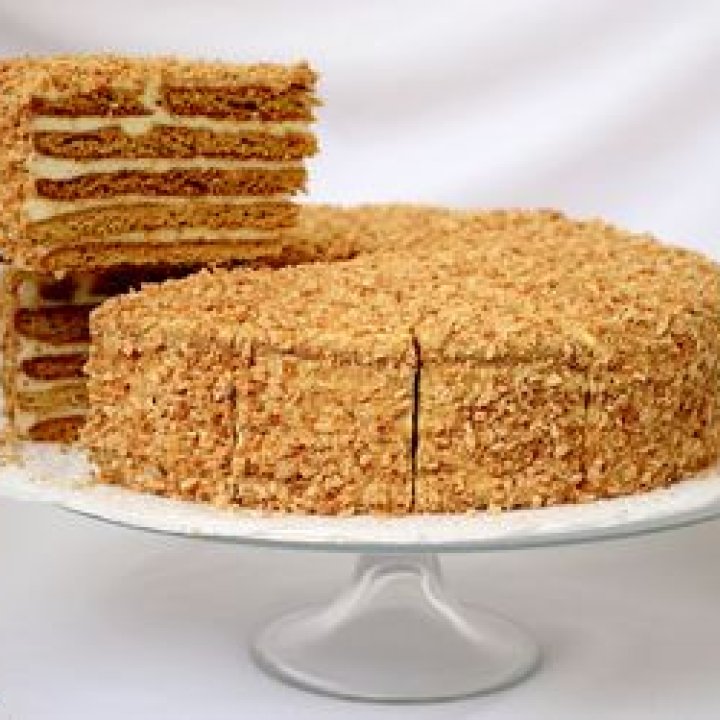 Торт "Медовик" в Севастополи