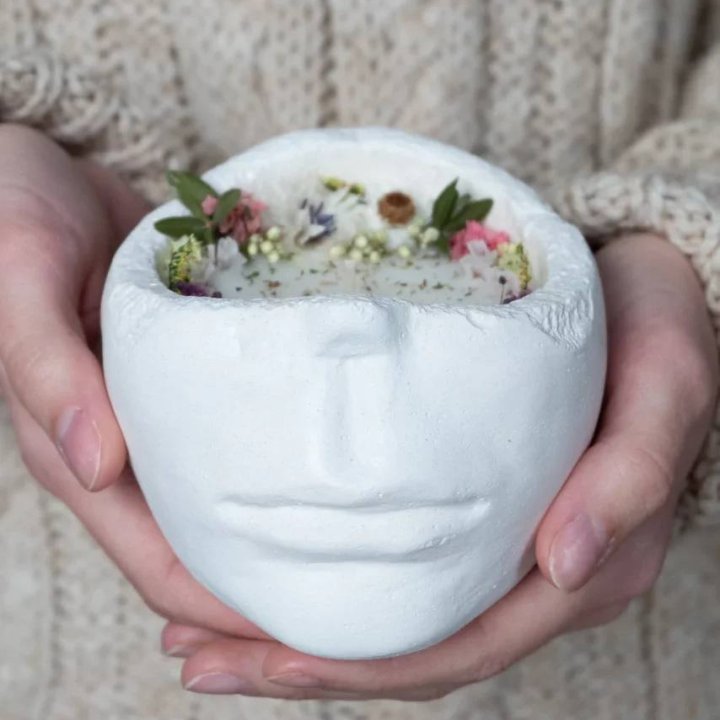 Дизайнерская свеча  в Севастополи