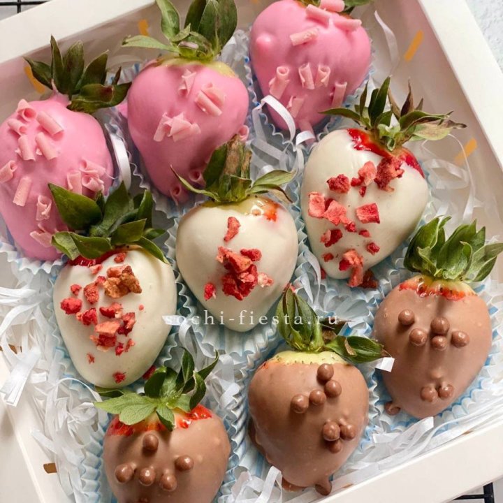 Клубника в шоколаде 9 ягод в Севастополи