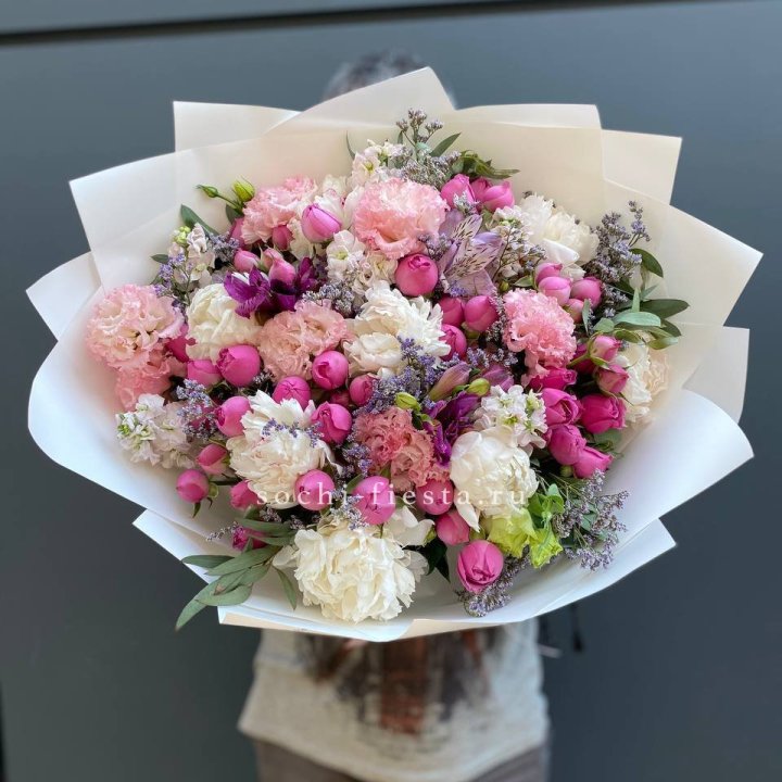 Дизайнерский букет №10 в Севастополи