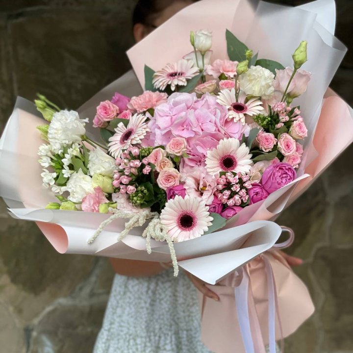 Авторский букет Пич в Севастополи