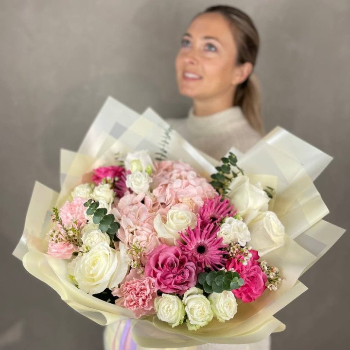 Дизайнерский букет "Мелоди" в Севастополи