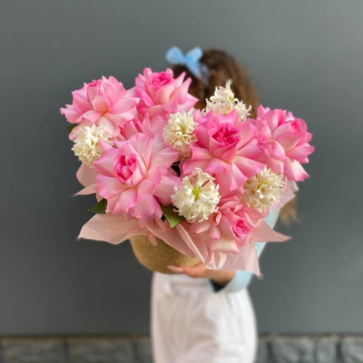 Дуо розы и гиацинты в Севастополи