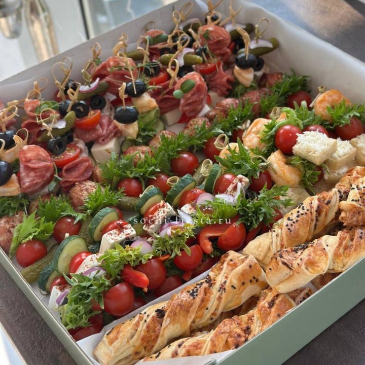 Бокс «Пикник» в Севастополи