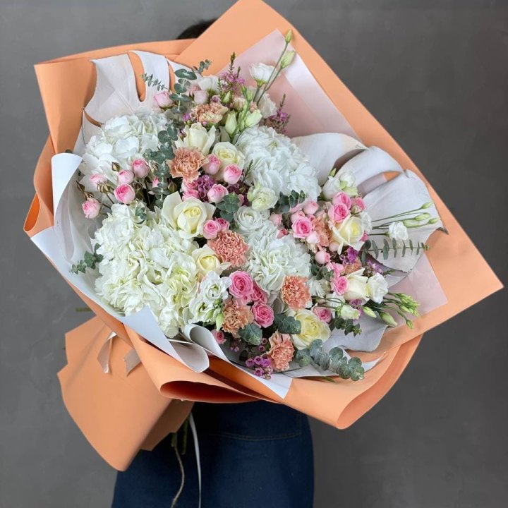 Макси-букет кремовый в Севастополи