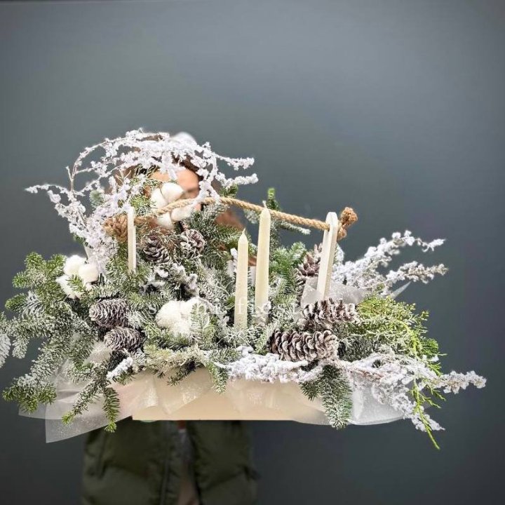 Новогодняя композиция  в Севастополи