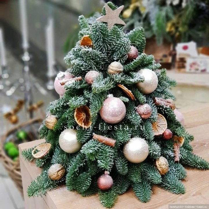 Новогодняя елочка "Блеск" в Севастополи