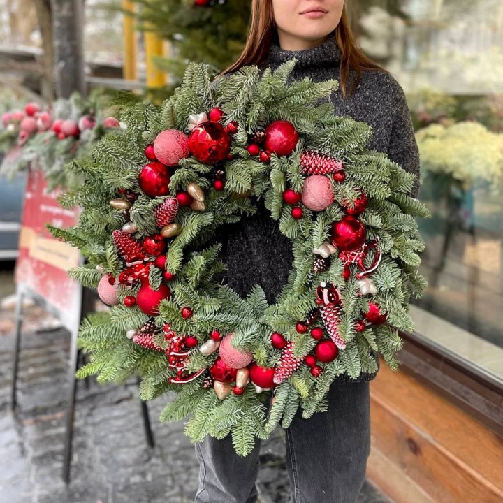 Рождественский венок  в Севастополи