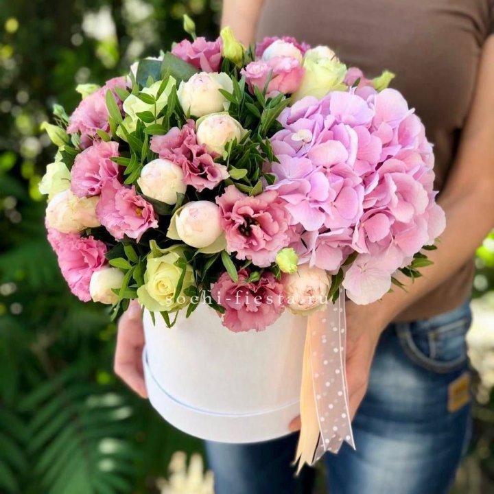 Дизайнерский цилиндр №2 в Севастополи