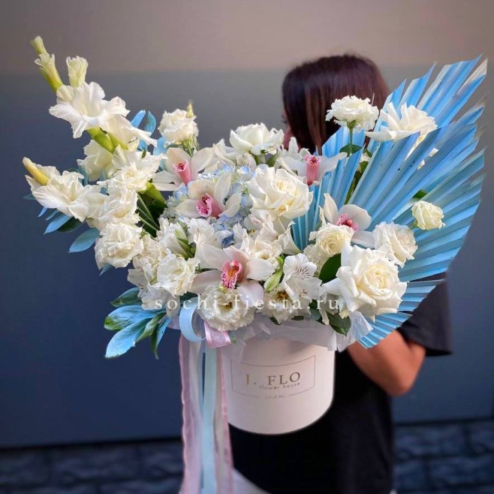 Цветочный бокс №3 в Севастополи