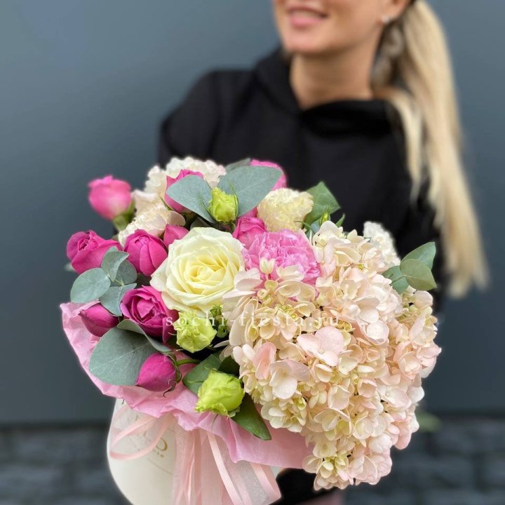 Дизайнерский цилиндр №4 в Севастополи