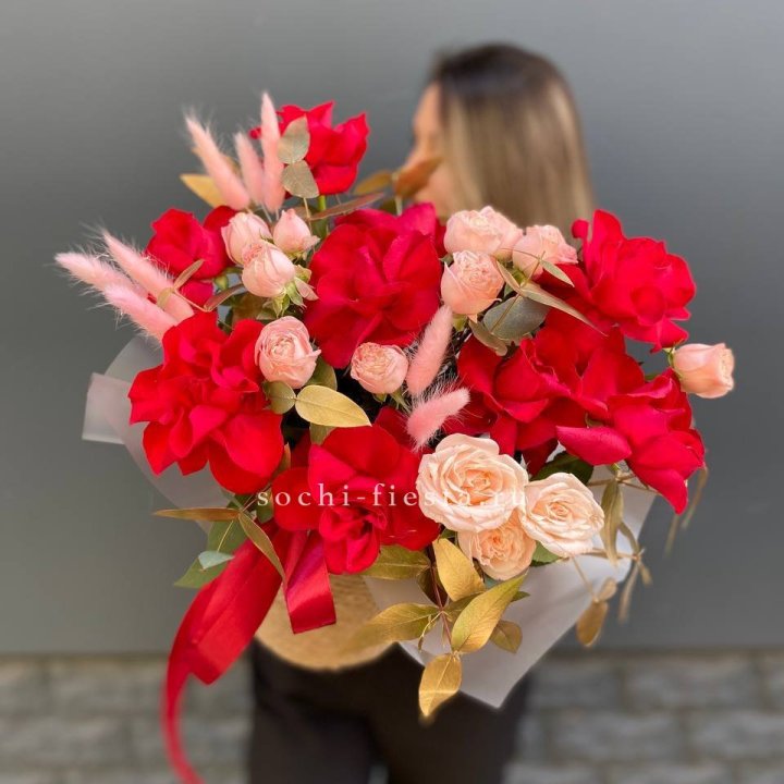 Джутовое кашпо "Любовь Лолиты" в Севастополи