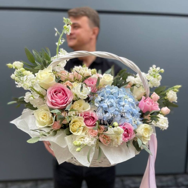 Авторская корзина "Аполинария" в Севастополи