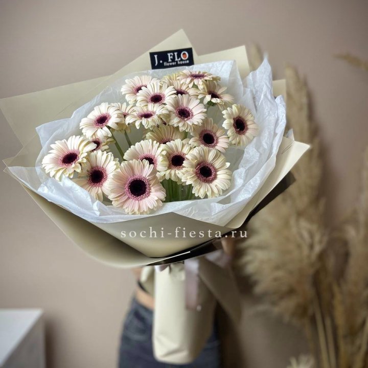 Букет голландских гербер "Свит" в Севастополи