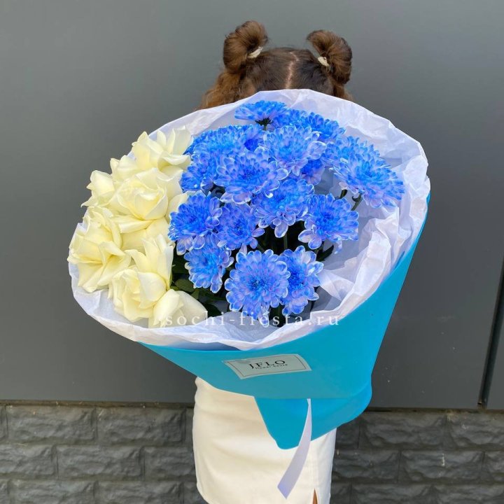 Дуо букет розы и хризантема в Севастополи