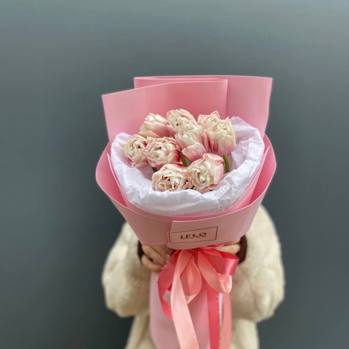 9 нежных тюльпанов в Севастополи