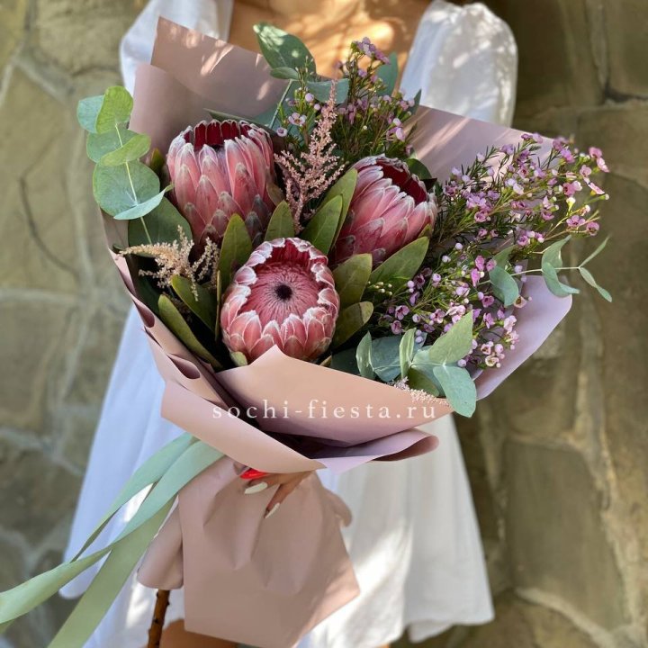 Букет из протеи "Клеопатра"  в Севастополи