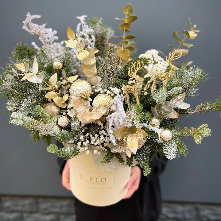 Золотой бокс с нобилисом в Севастополи