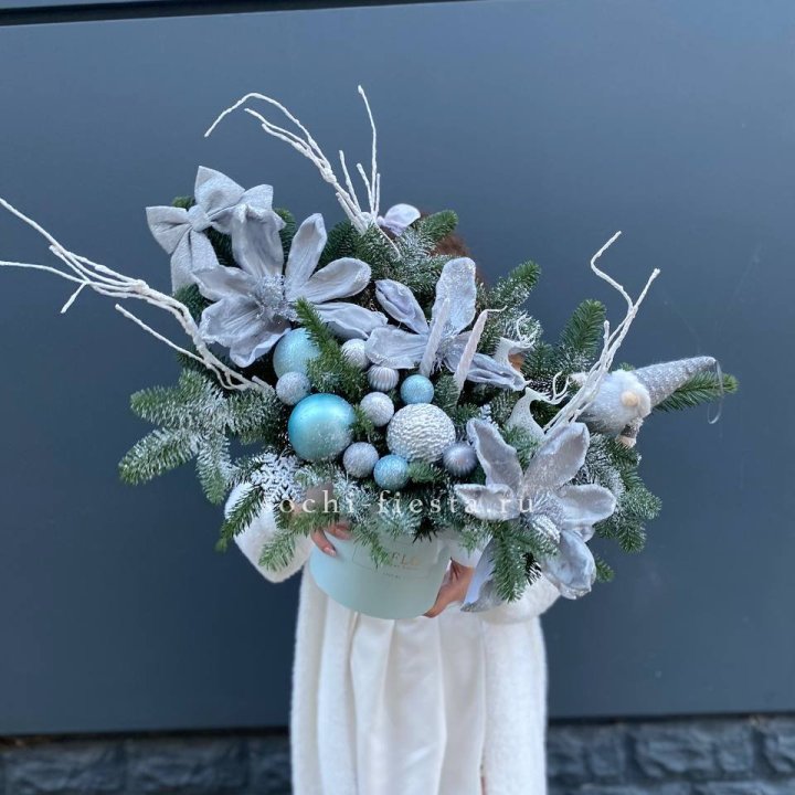 Композиция "Снежный цветок" в Севастополи