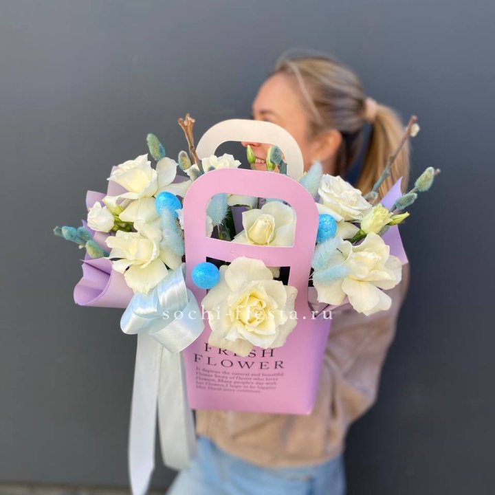 Цветочная сумочка "Пасхальная композиция" в Севастополи