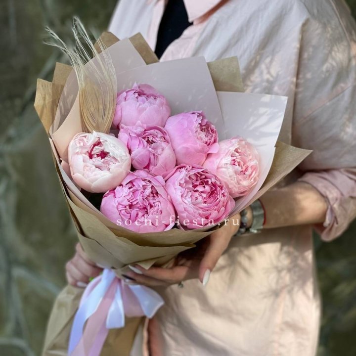 Букет пионов "Венди" в Севастополи