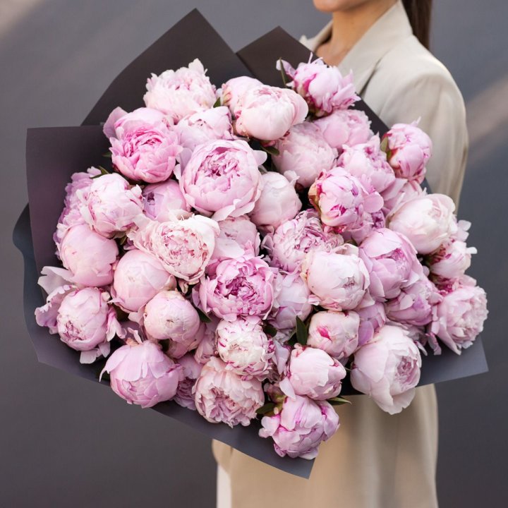 Пионы охапка в Севастополи