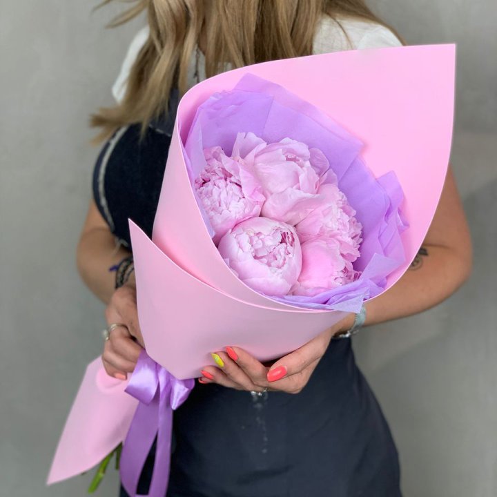 Букет пионов "Файв" в Севастополи