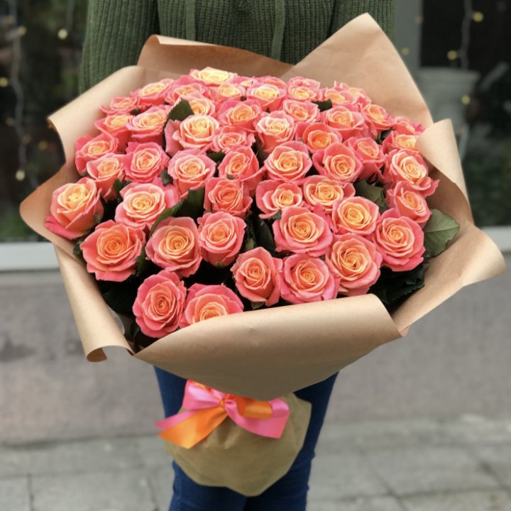 55 роз мисс пигги в Севастополи