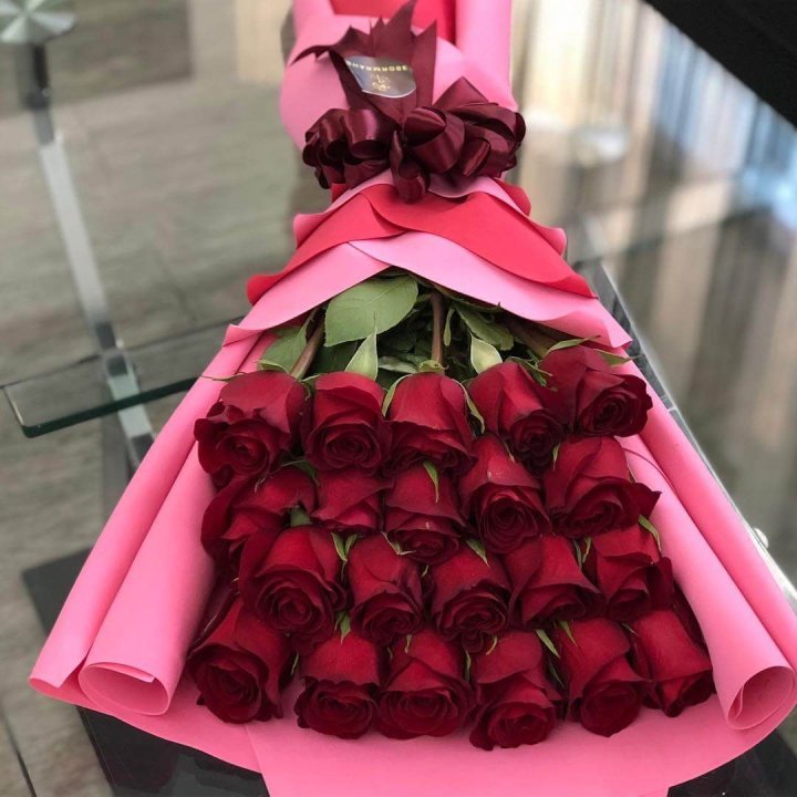 21 красная роза "Элеганс" в Севастополи