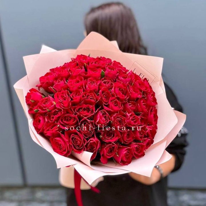 55 кенийских роз в Севастополи