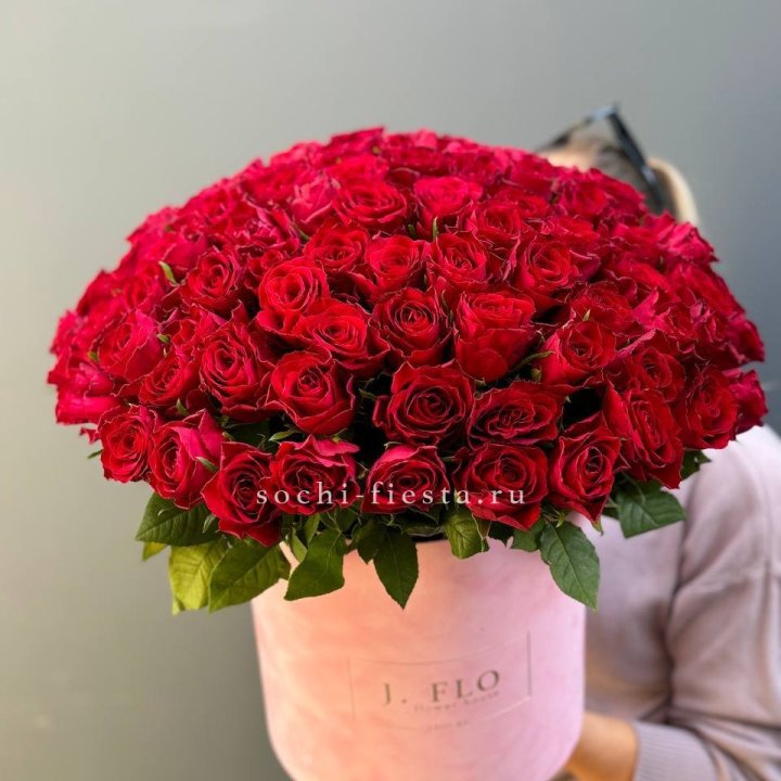 101 кенийская роза в цилиндре в Севастополи