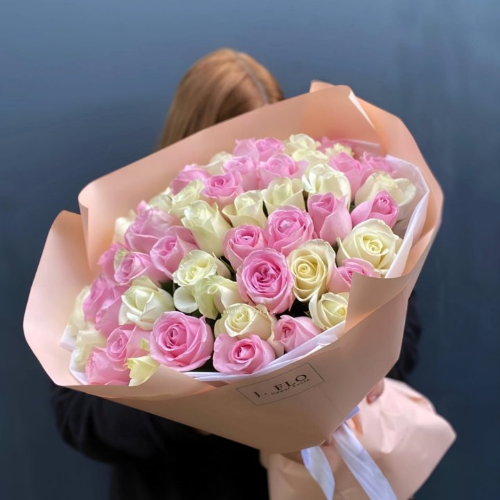 55 роз микс нежности в Севастополи