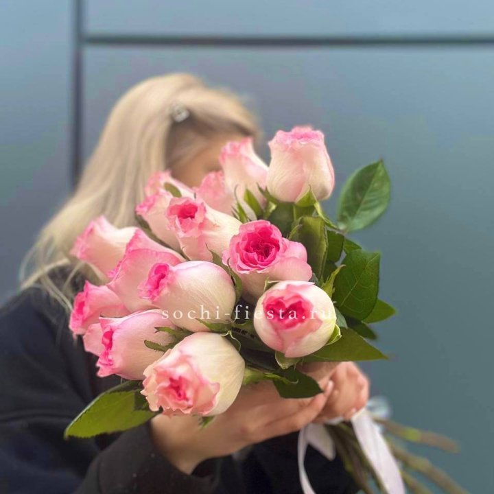 15 роз Мандала в Севастополи